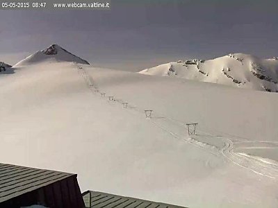 Al PASSO dello STELVIO tutto pronto per una estate sugli sci